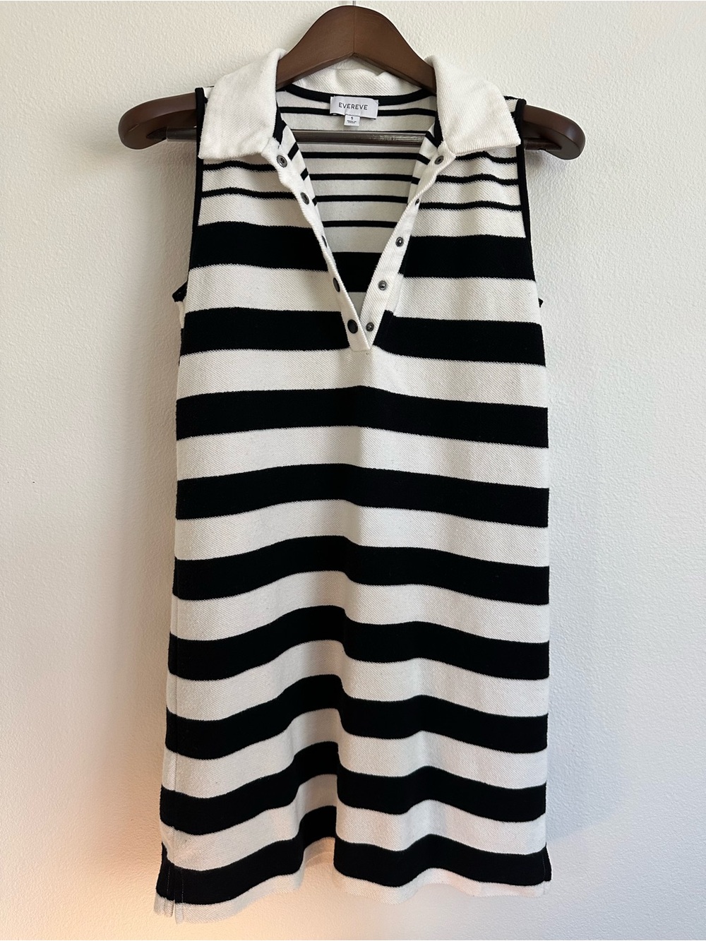 Evereve Black and White Dress size small